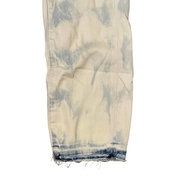 Article Of Society Women Carly Skinny Crop Jeans Frayed Hem Bleach Denim 27 NWT - Picture 2 of 8